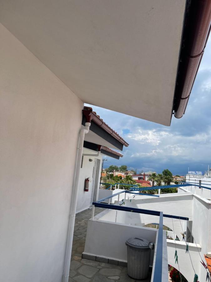 Artemis Hotel Apartments Keramotí Exterior foto